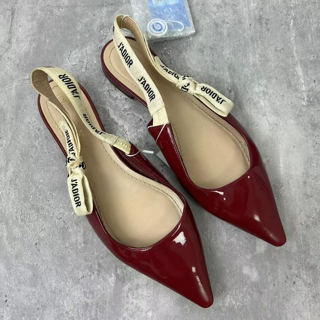 95新 DIOR/迪奥 37.5码/仔仔女鞋/红色一字带时尚平底凉鞋 wsp589