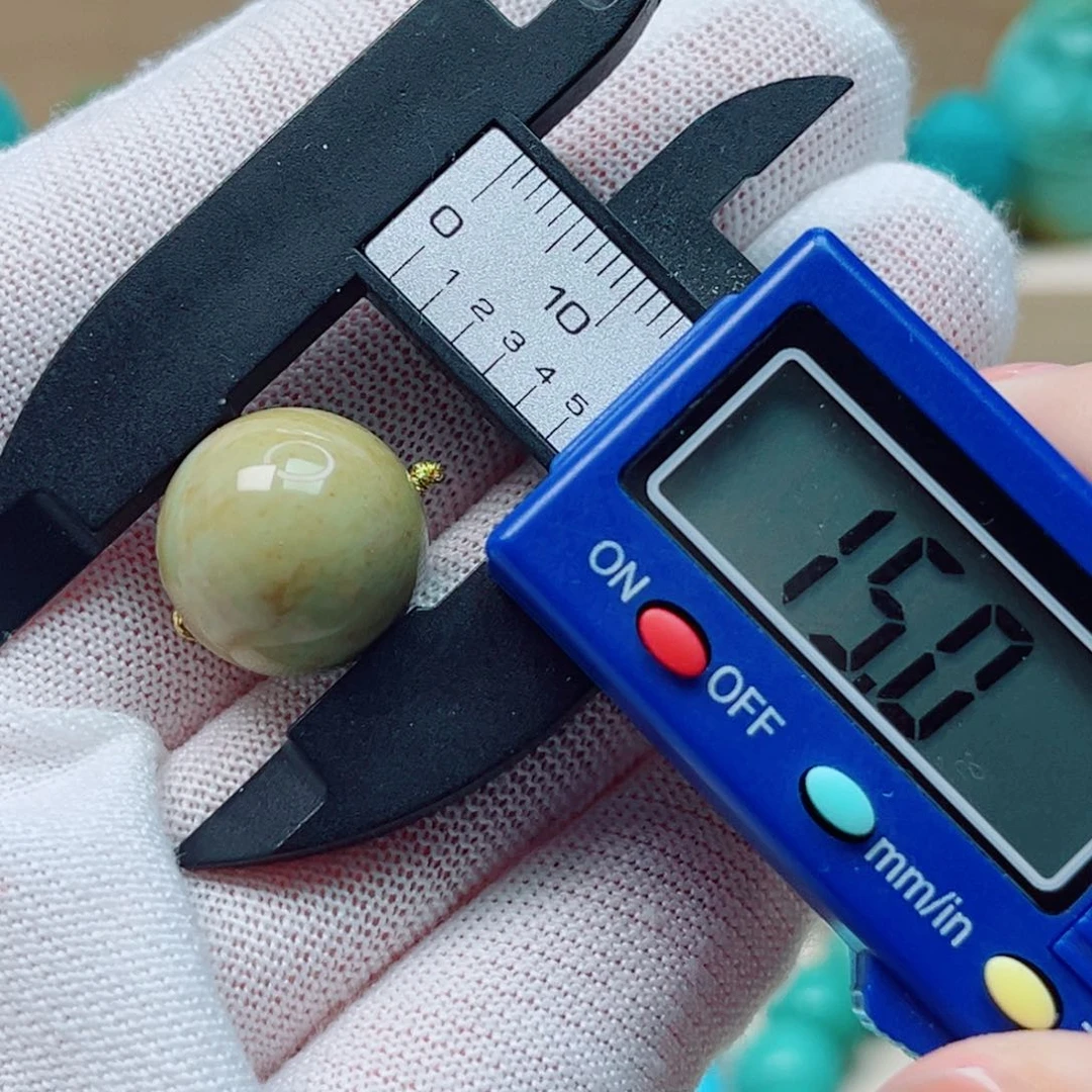 绿松石未镶嵌珠宝