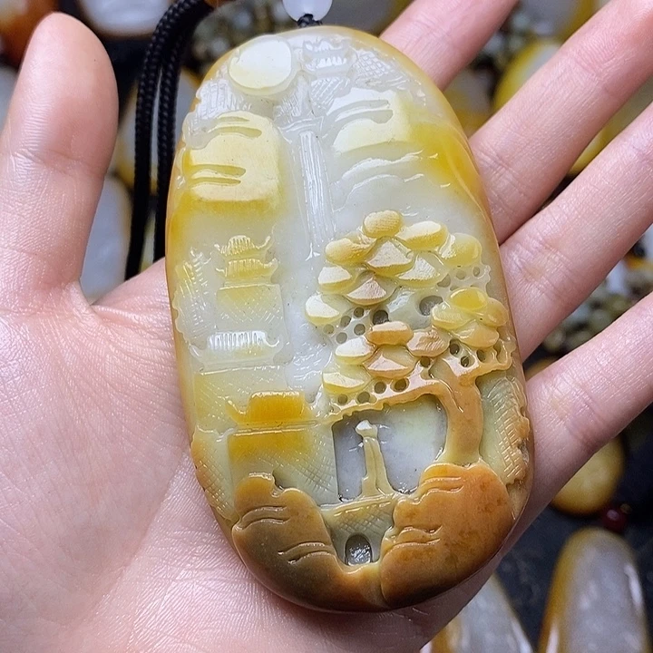 和田玉未镶嵌颈饰