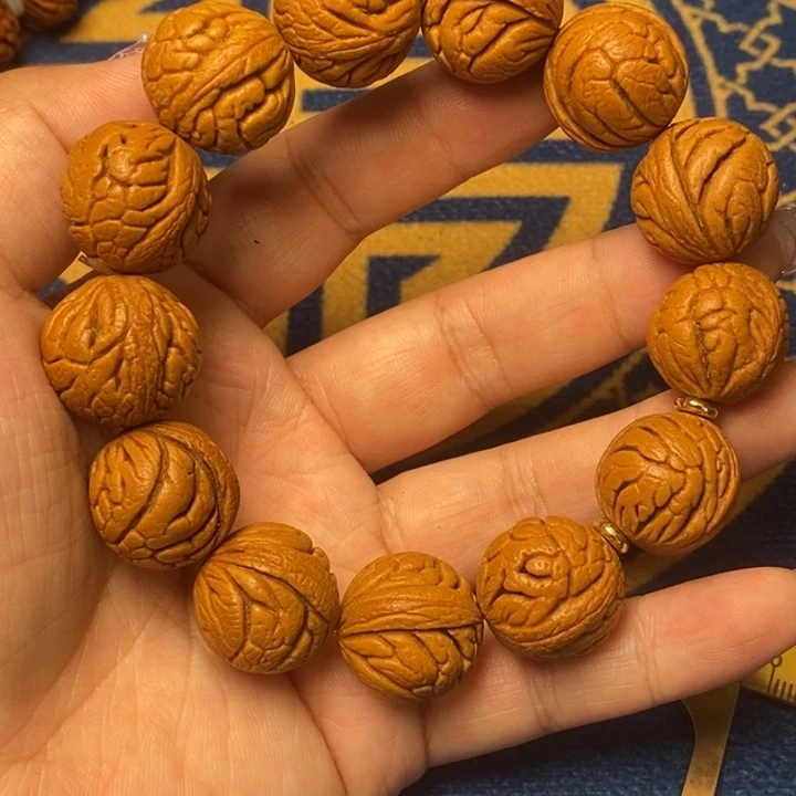 桃核吊坠陕西秦岭龙纹桃核