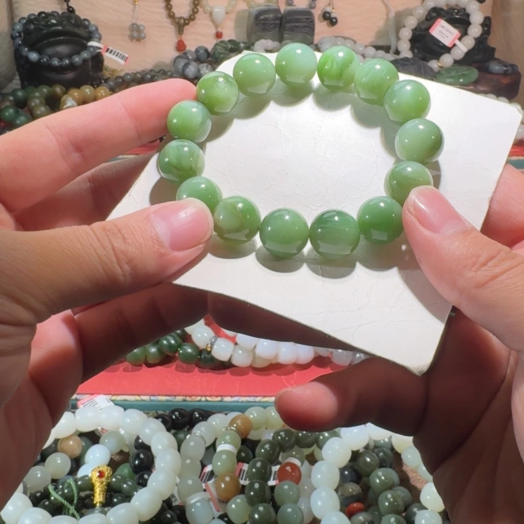 和田玉未镶嵌手链有裂