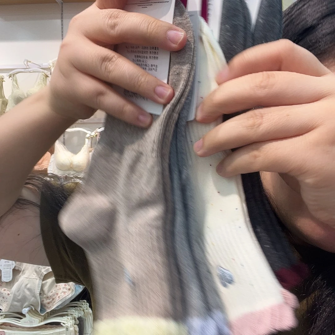 腈纶莱赛尔纤维七五梅4双