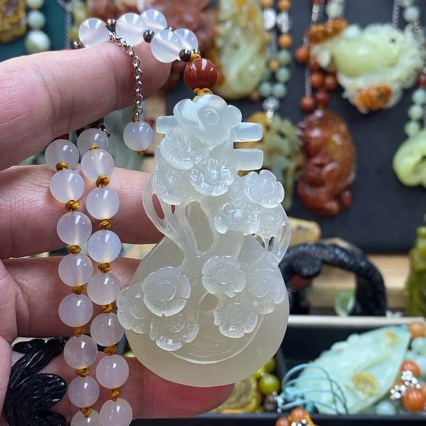 【闪购商品】蛇纹石玉吊坠未镶嵌