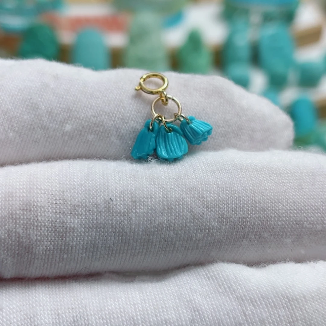 绿松石未镶嵌珠宝奇石