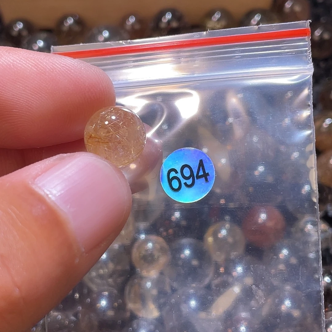 某***笙水晶未镶嵌手链发晶