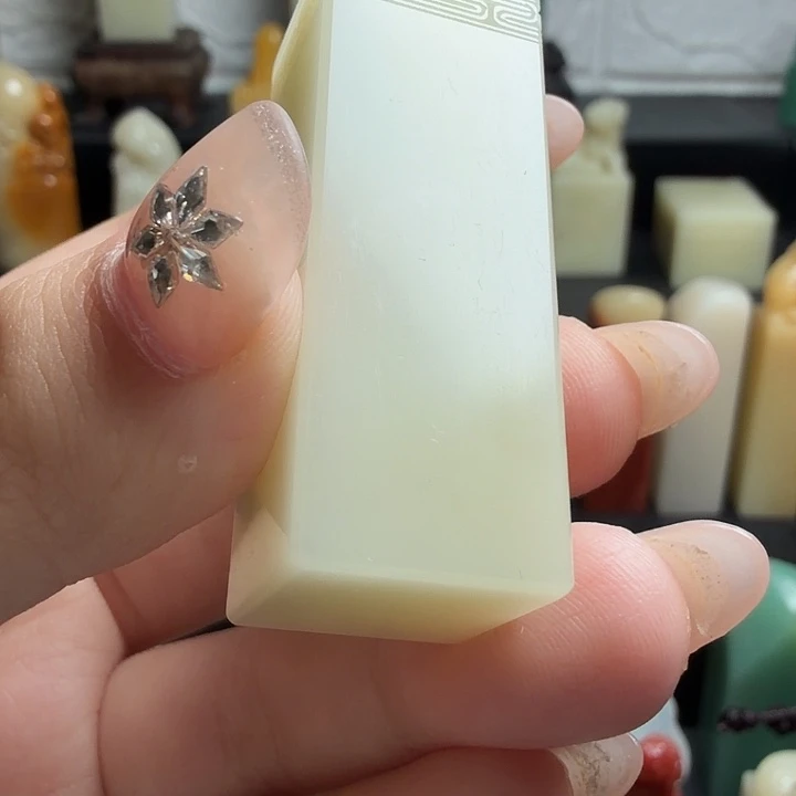 印石昌化石老性芙蓉博古