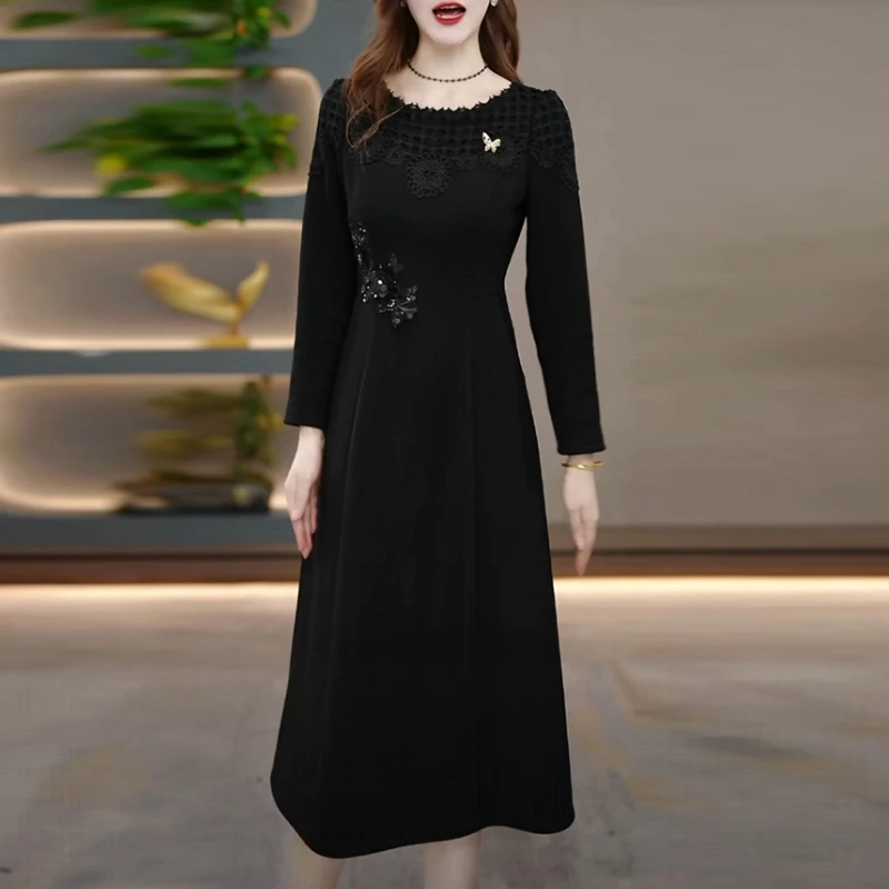 磨毛精纺黑色加厚打底裙2025冬季新款高级感气质显瘦时尚连衣裙子