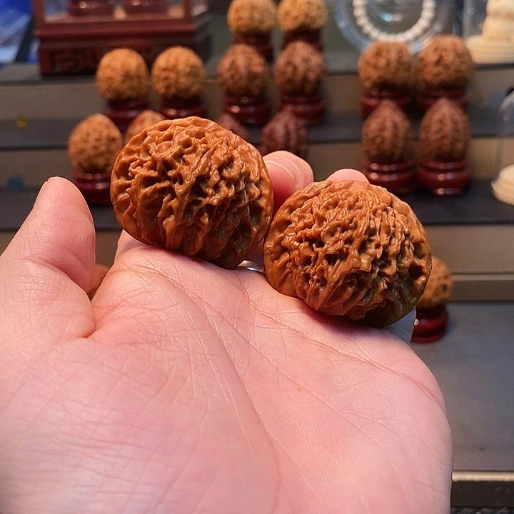 把件桃核43尺打底皇冠