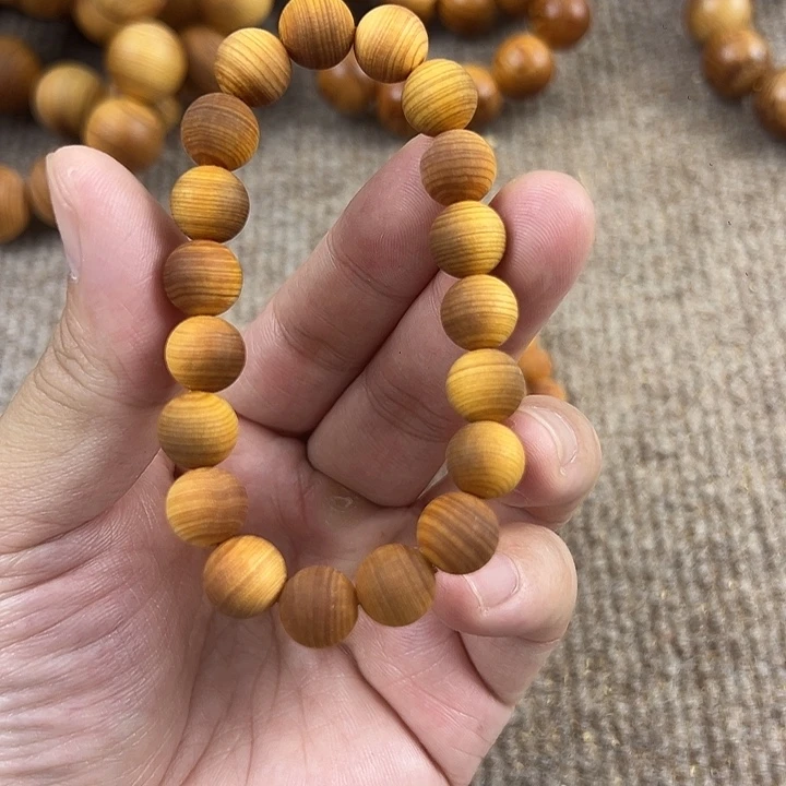 木太行崖柏1.0陈化。。。。。。