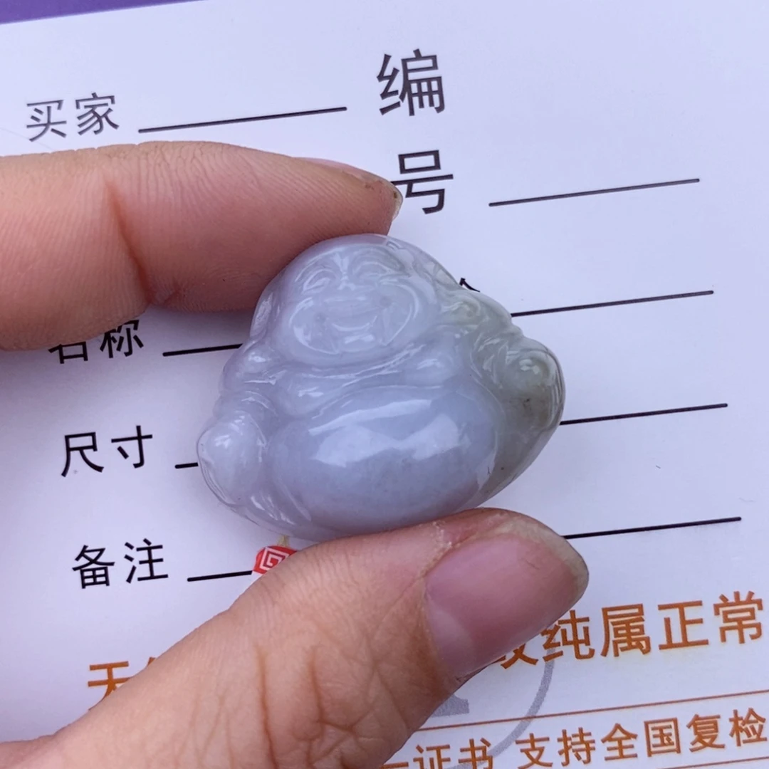 翡翠颈饰未镶嵌佛公