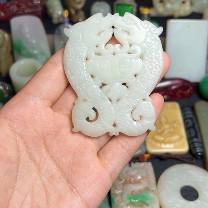 吊坠滴血莲花菩提