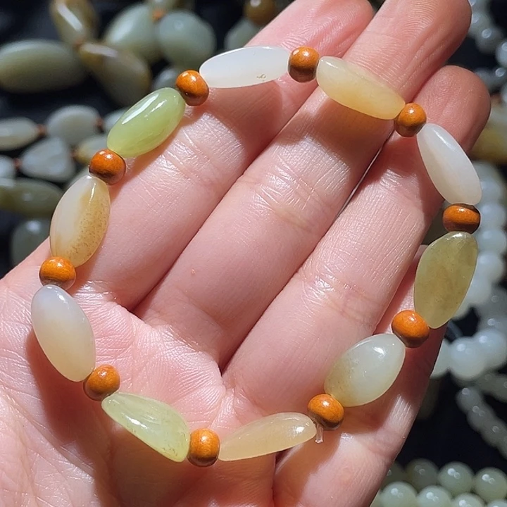 未镶嵌手链和田玉