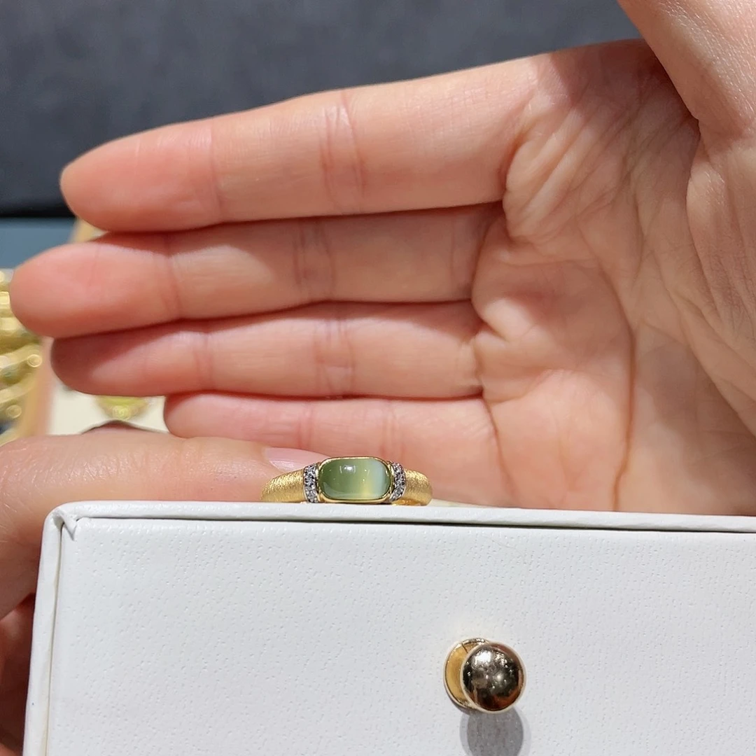 【闪购商品】和田玉戒指银S925镶嵌次*A戒指