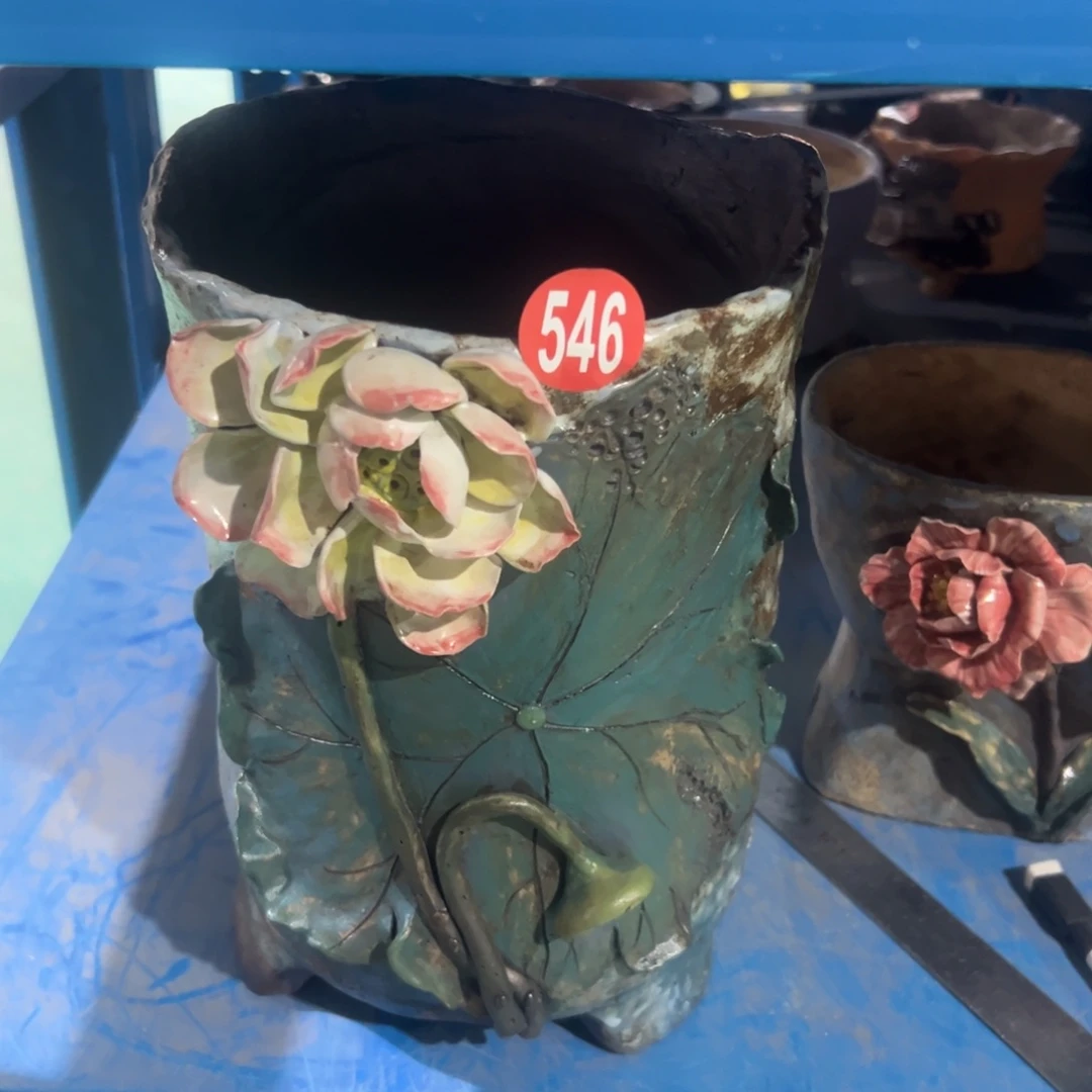 微瑕546 号陶然花盆厂家直销