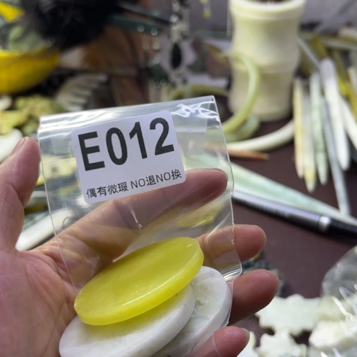 蛇纹石玉发饰合金A****心