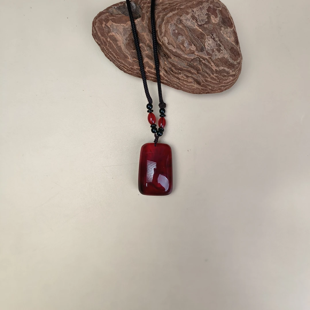 【天鑫】血红色吊坠