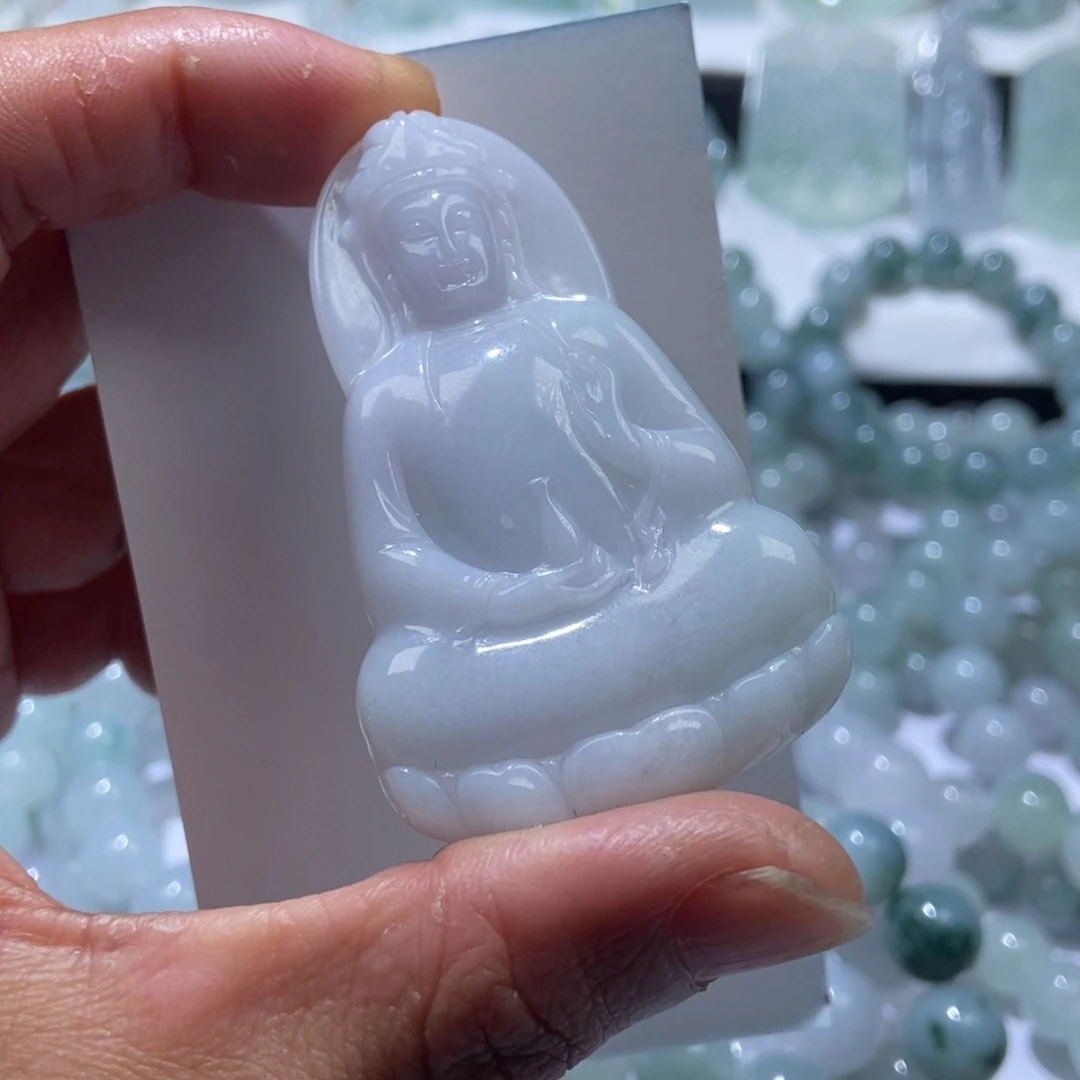 定制翡翠未镶嵌素衣观音