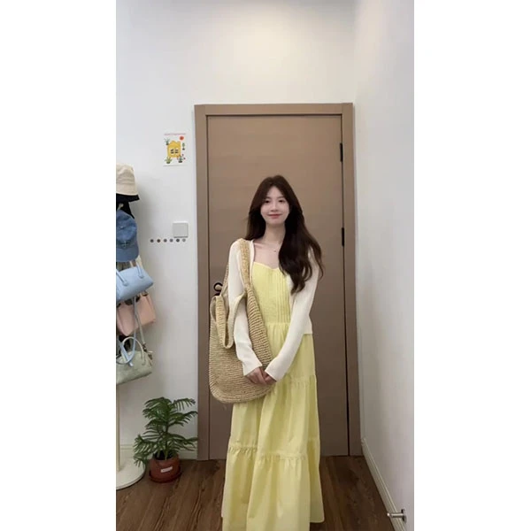 春夏新款穿搭一整套针织开衫吊带连衣裙韩系温柔漂亮套装裙女