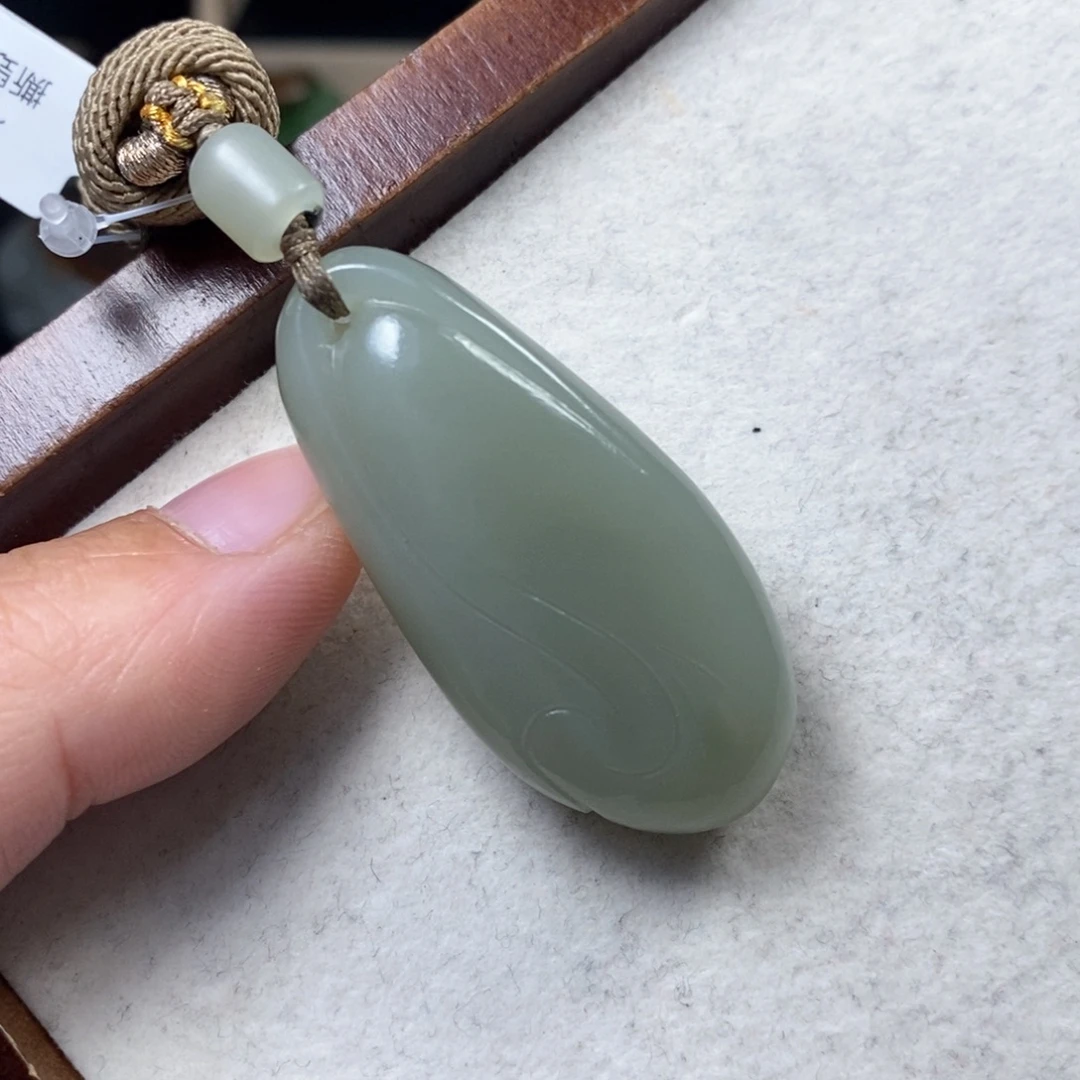 和田玉未镶嵌颈饰20