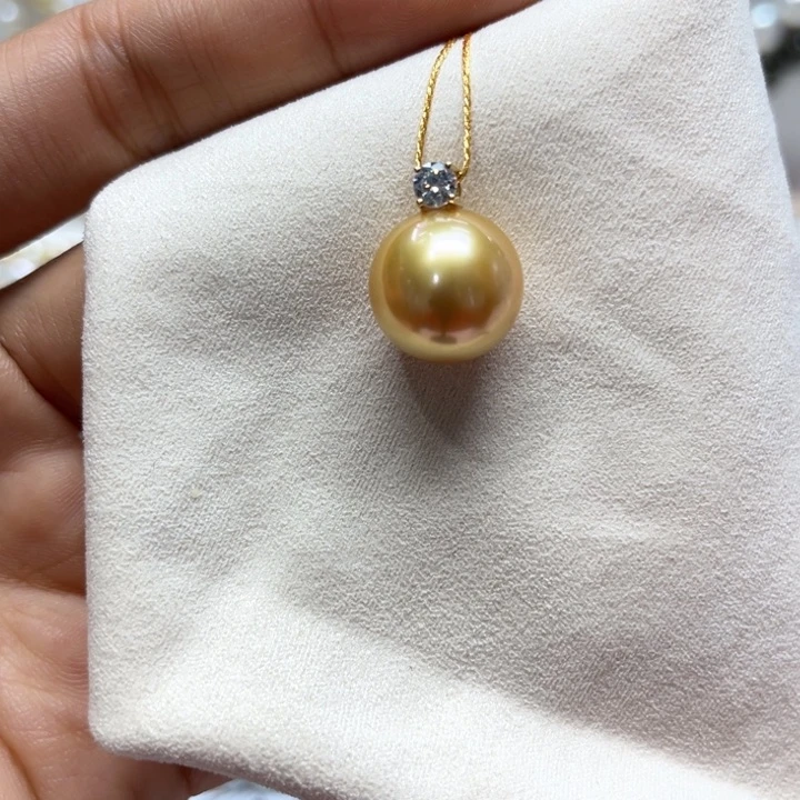 海水珍珠吊坠(不含链)18K金镶嵌