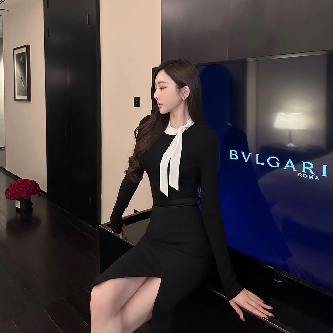 SX善喜法式气质黑白撞色飘带短上衣女长袖弹力修身收腰显瘦针织衫