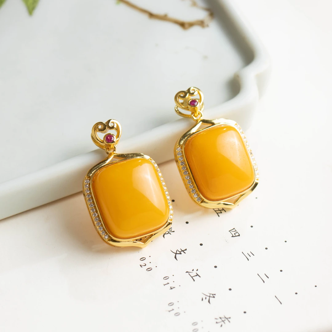 S925银镶嵌琥珀蜜蜡方形女款吊坠 不含链（多样性发货 发其一）