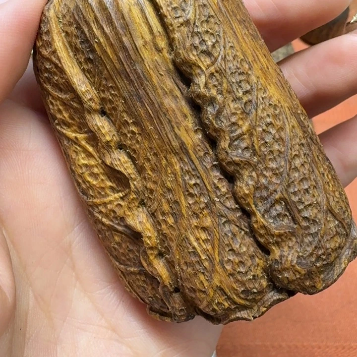 沉香吊坠馨安居沉香定制款