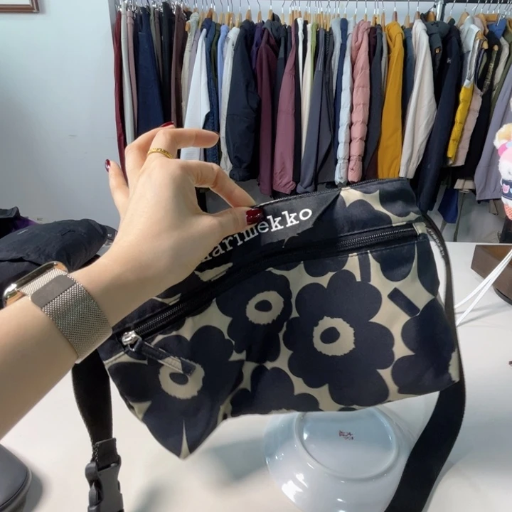 瓷片60。。。。。。。。。。。。。。