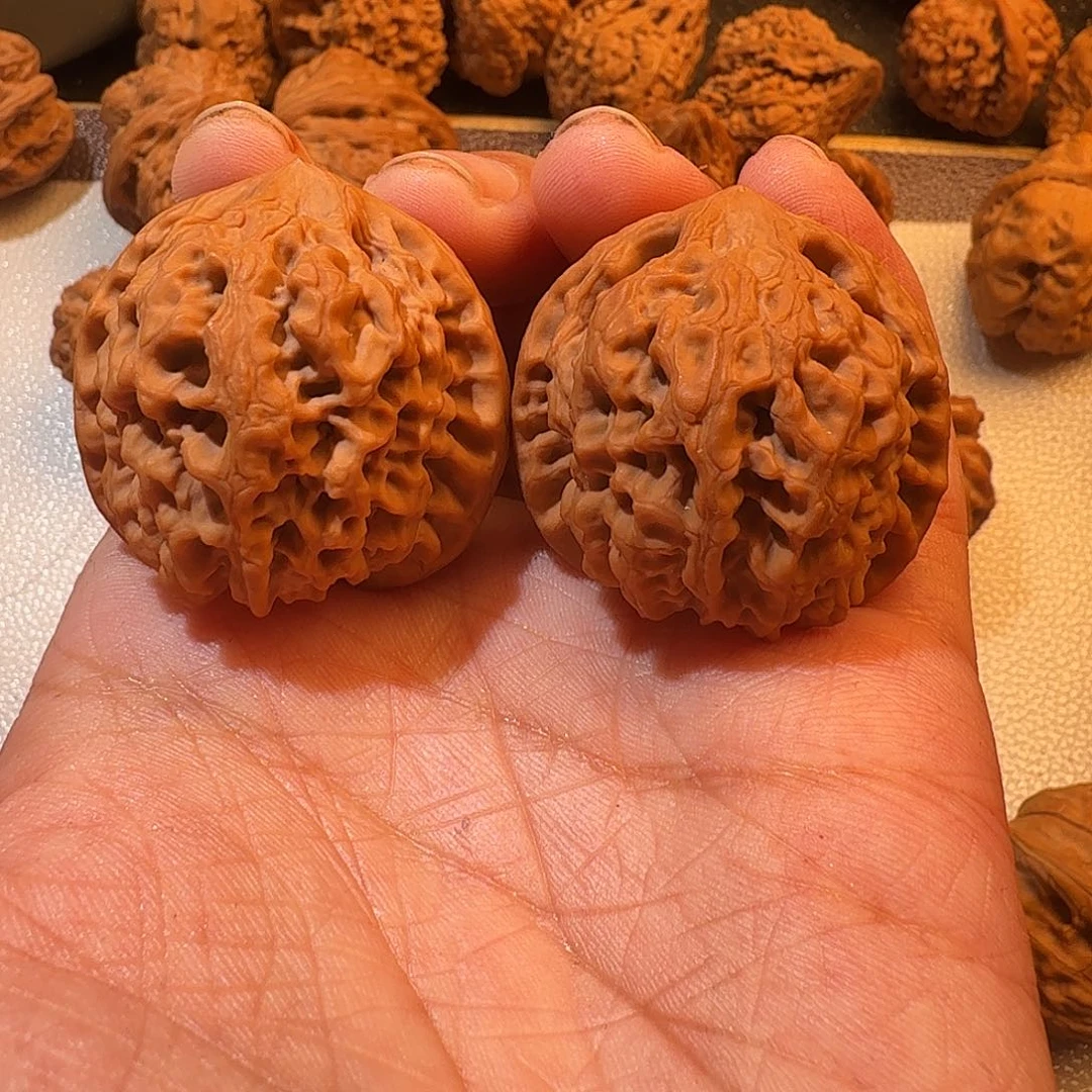 文玩核桃吊坠太行龙纹
