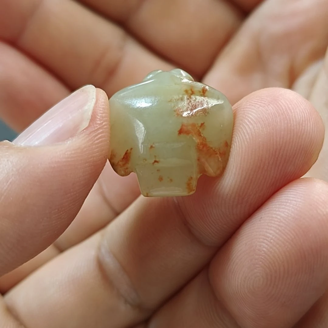 和田玉颈饰未镶嵌用****2