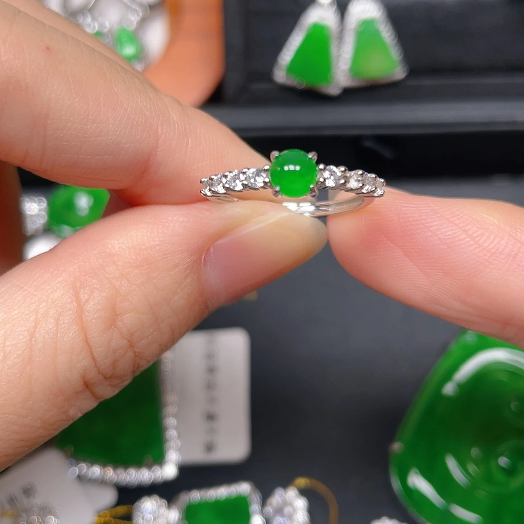 银S925镶嵌戒指翡翠半***人戒指8679