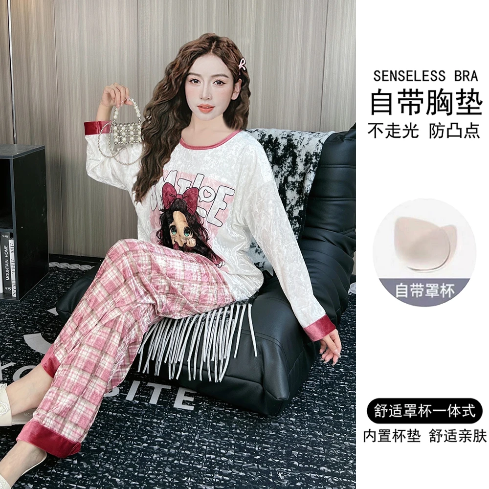 带胸垫2025年新款金丝绒睡衣女春秋季长袖可爱卡通秋冬家居服套装