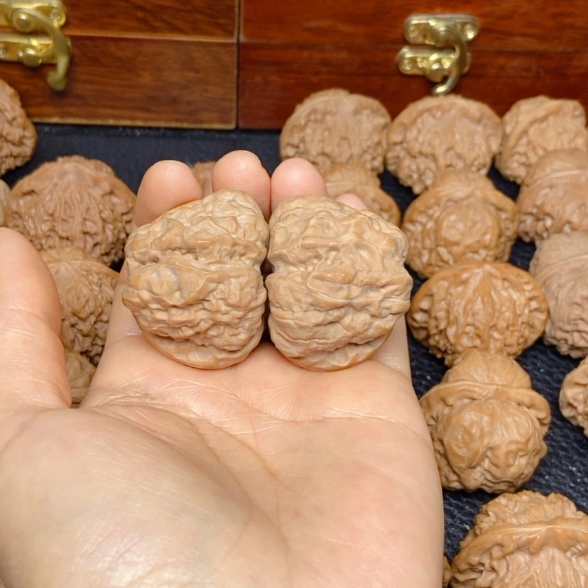 【闪购商品】文玩核桃吊坠P**L蛙蛙40