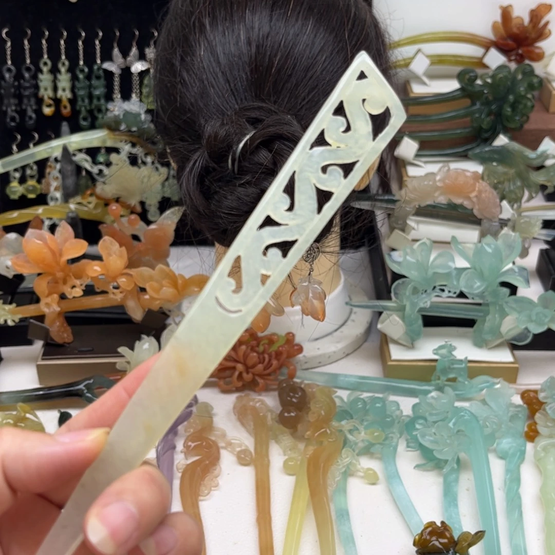 蛇纹石玉合金发簪