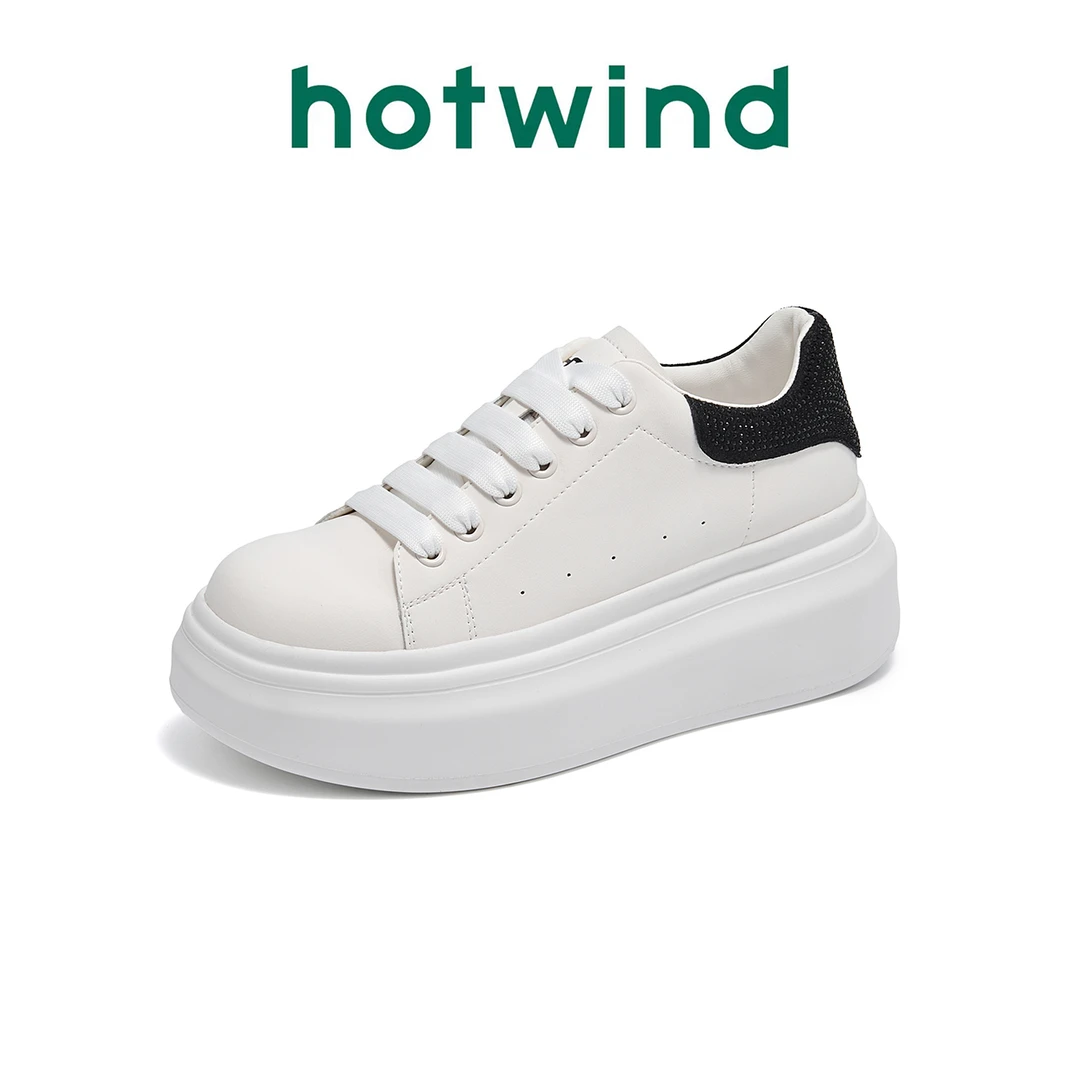 Hotwind/热风2025春季新款爆款高颜值简约撞色透气孔厚底小白鞋