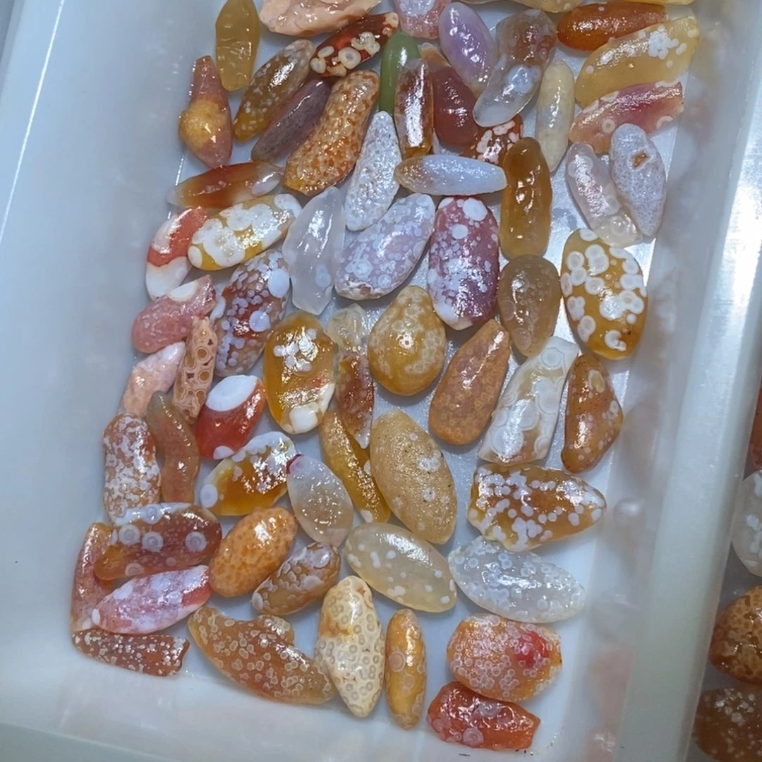 大***石阿拉善冰透花点喔喔