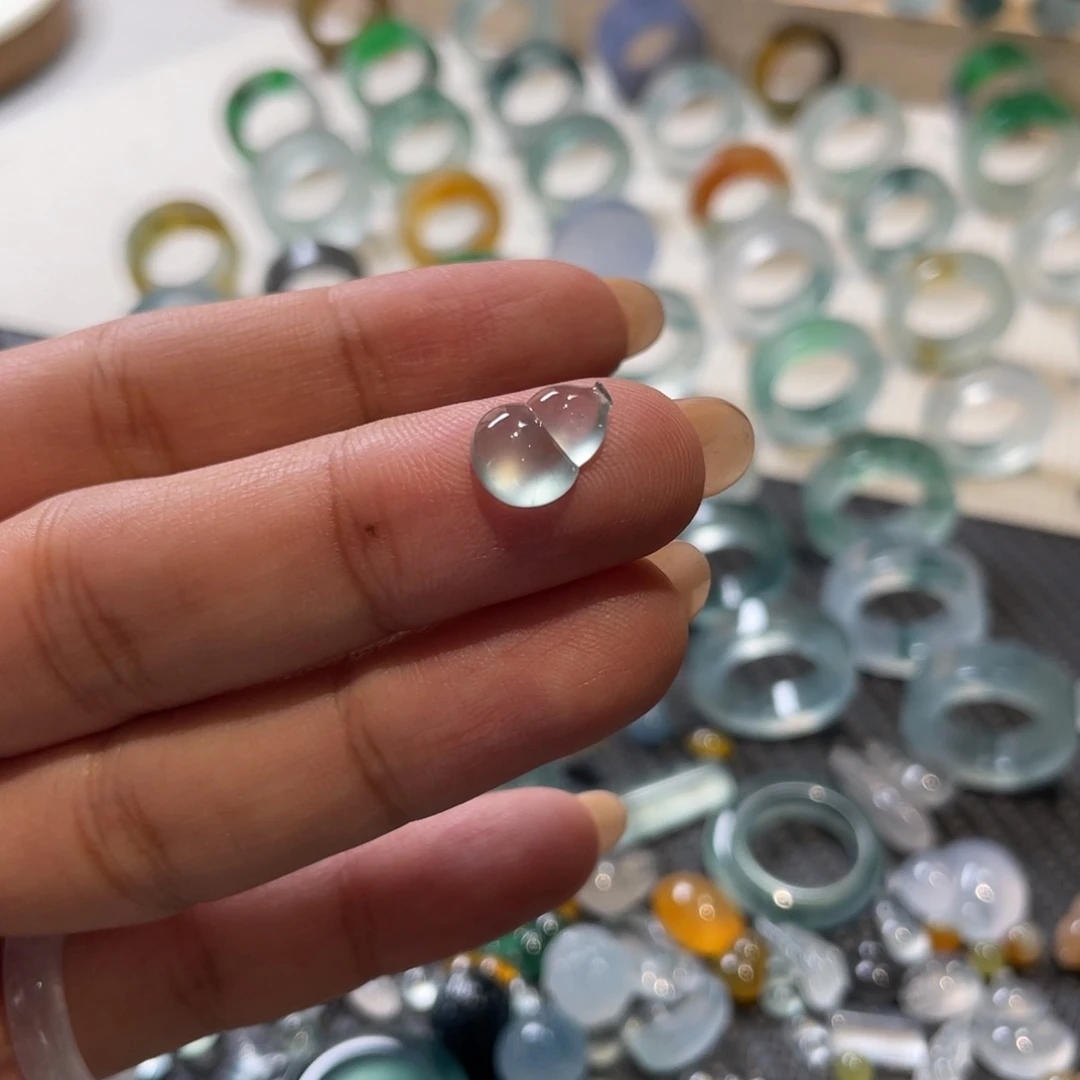 定制翡翠未镶嵌蓝杠