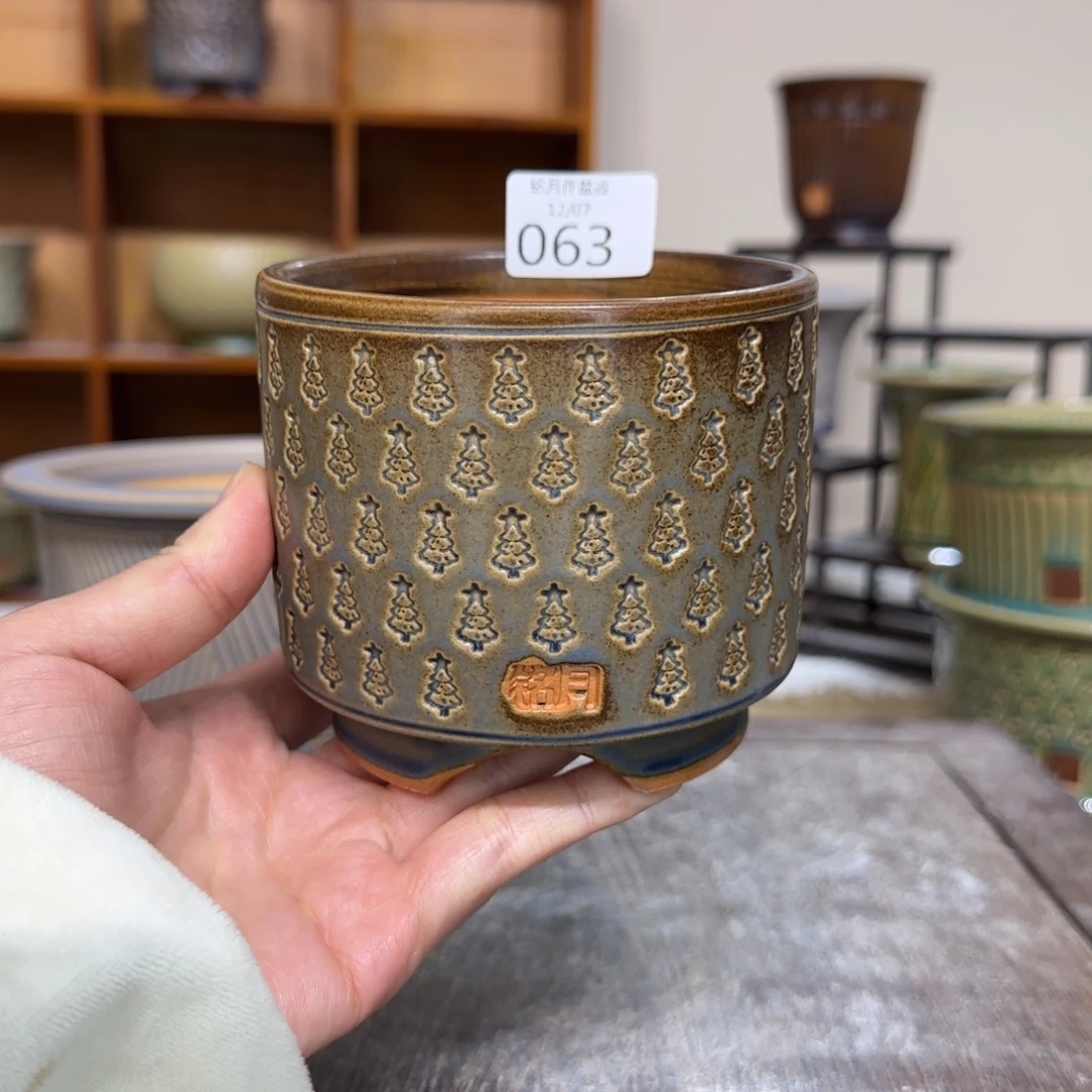 手工花盆 063 内口口径 8.9cm 外高 8.5cm
