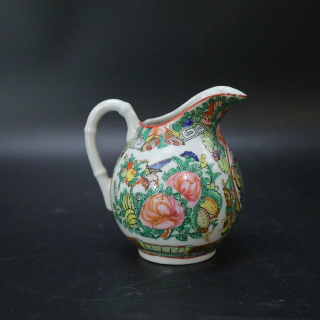 Lot.26010012民国广彩开窗花鸟纹奶壶 高：约10.5cm