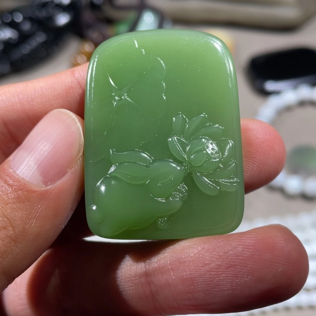 和田玉未镶嵌挂件