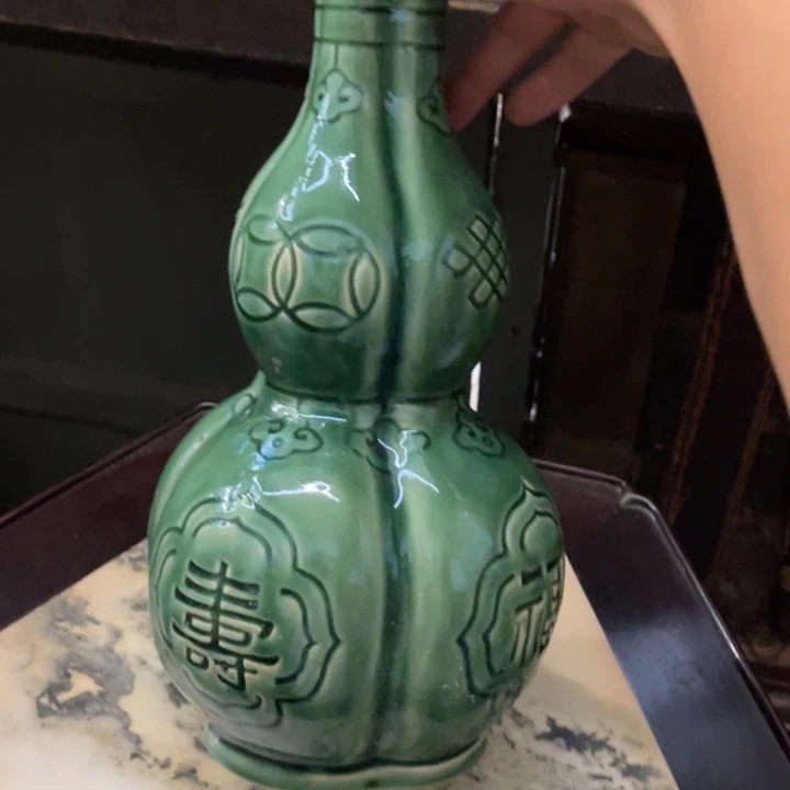 石湾公仔衬托盆景