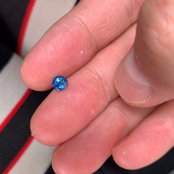 蓝宝石裸石未镶嵌53分