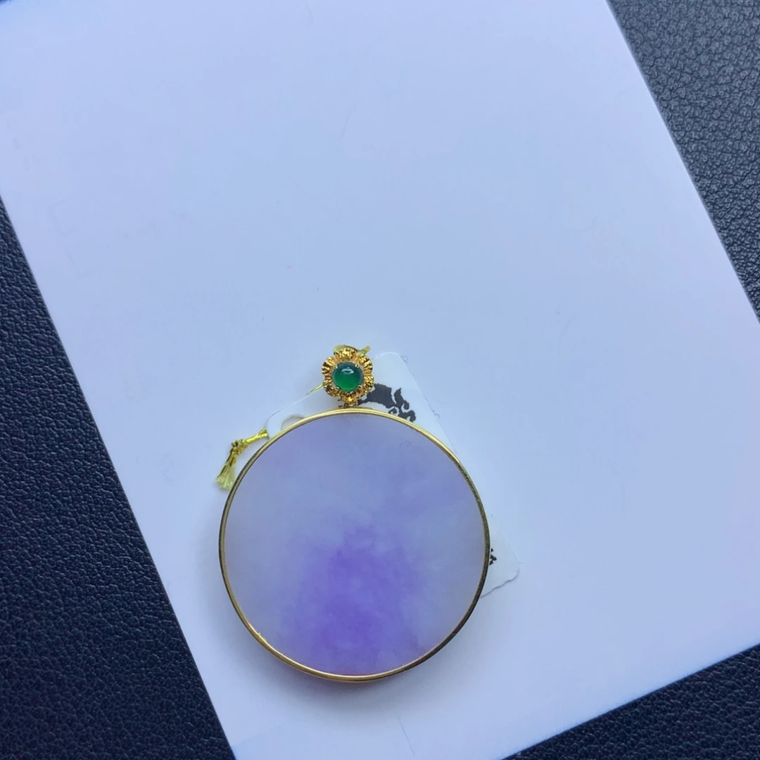 翡翠颈饰未镶嵌无事牌