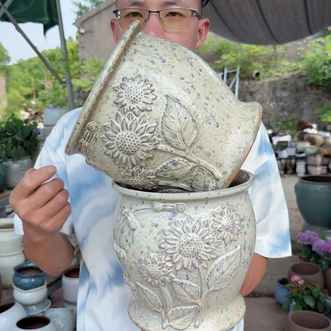 紫砂花盆口20高20(两个太阳花彩色两个