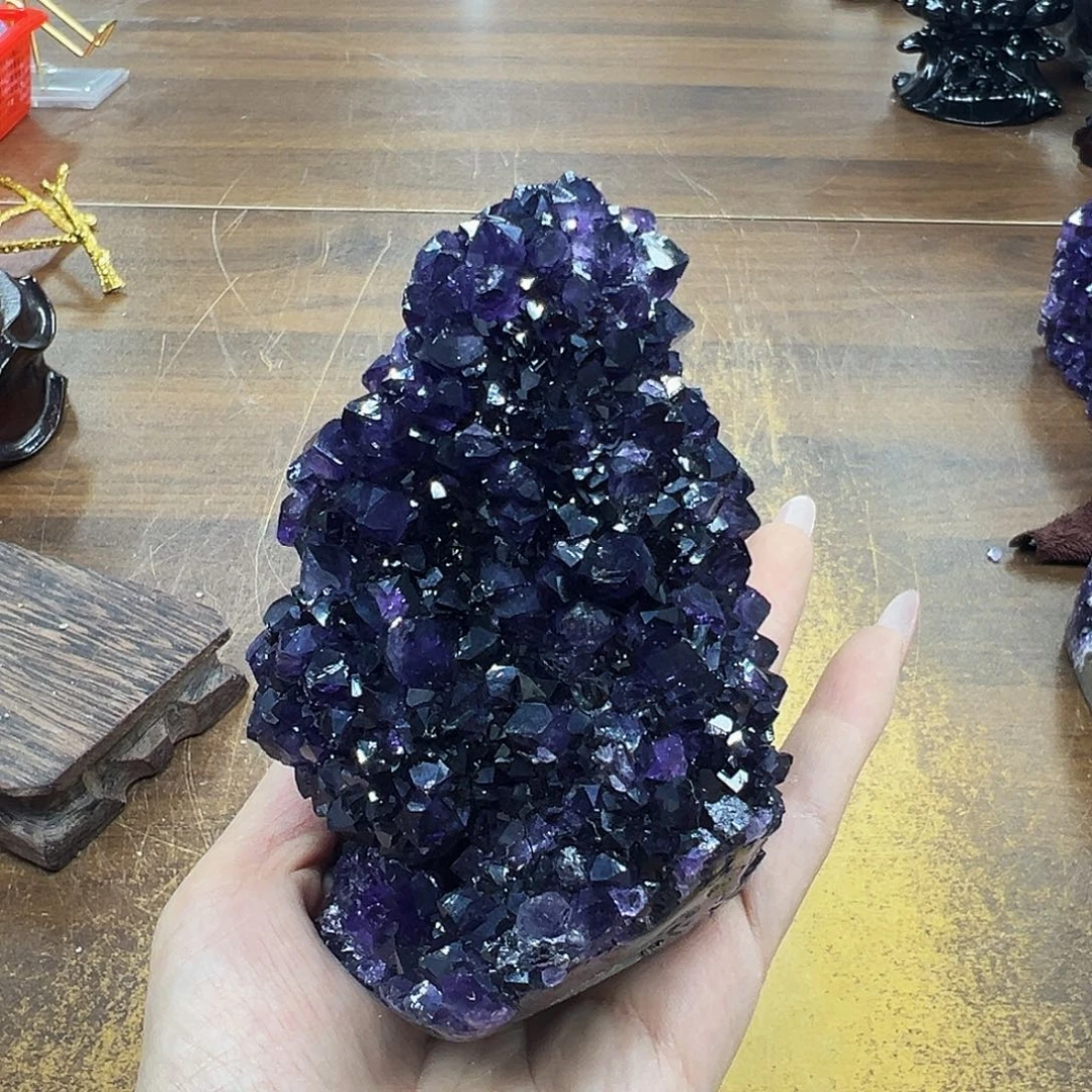 紫晶未镶嵌摆件紫晶