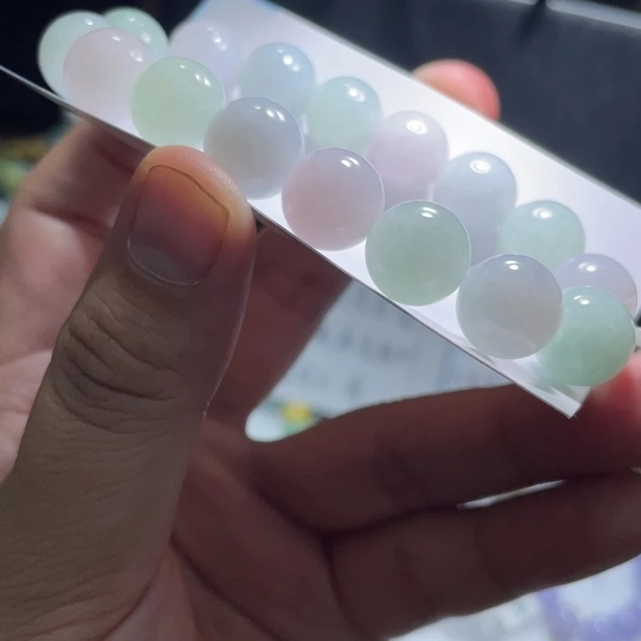定制翡翠未镶嵌翡翠卡12.3