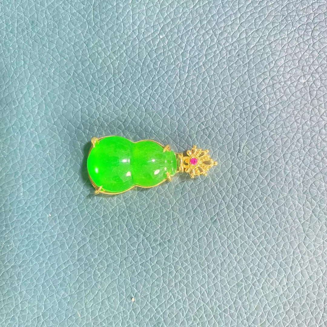 Y-645精美时尚吊坠多样性发一件