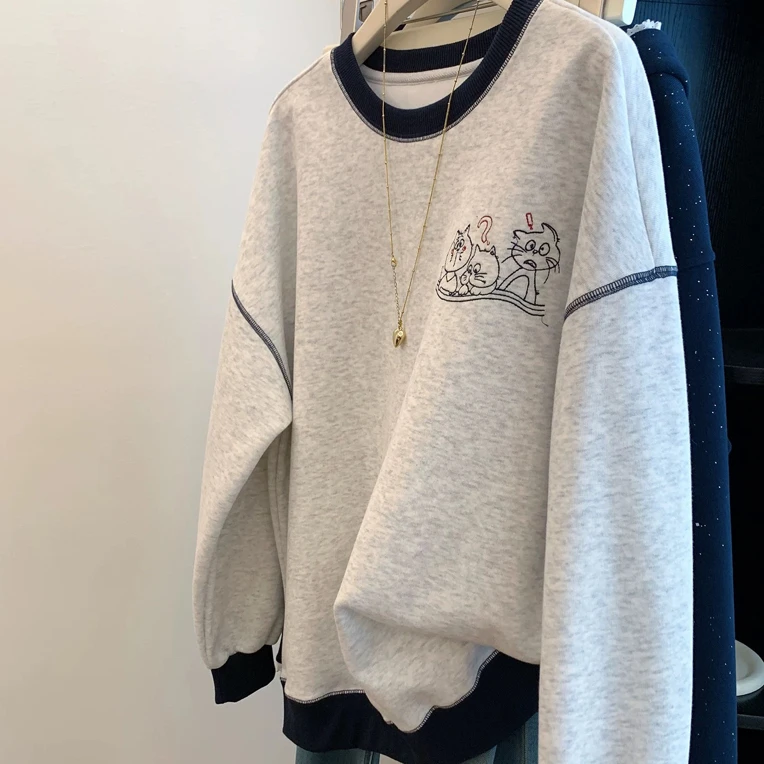 1070童装撞色小猫加绒卫衣