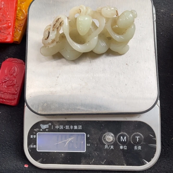 瓷片瓷器紫砂壶和瓷器等