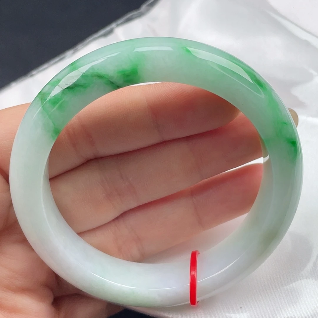 翡翠未镶嵌手镯57圈口